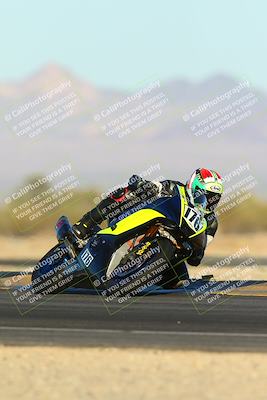 media/Dec-07-2024-CVMA (Sat) [[21c5f1ef85]]/Race 12-Supersport Middleweight/